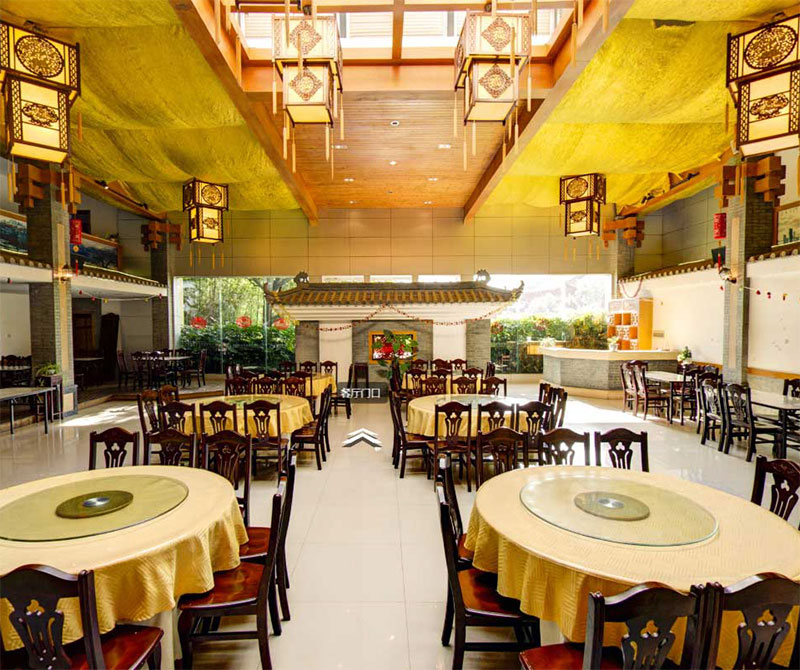 昆明青龙园实景拍摄——佛斋园餐厅