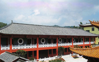 昆明青龙艺术陵园藏灵阁（灵骨寄存室）