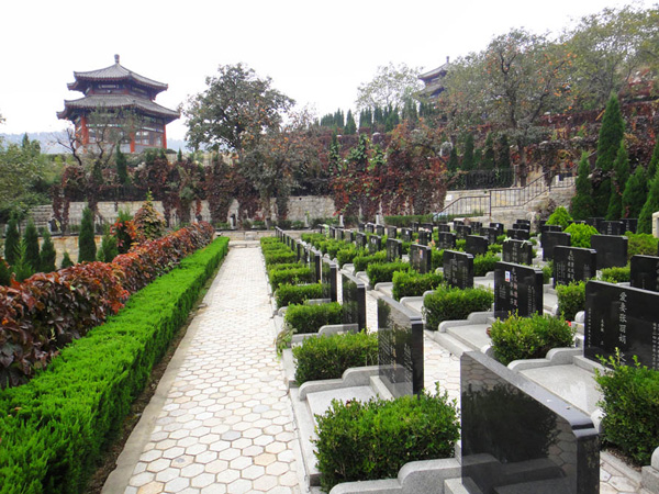 墓地风水的知识之墓地选择 墓地风水的知识之墓地选择