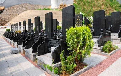 在昆明如何选陵园墓地