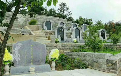 在昆明怎么选择公墓的地理位置，公墓风水知识大全