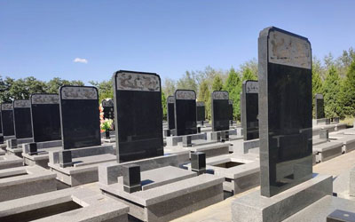 如何选择壁葬格位的位置,与公墓墓穴的选择方法相同吗