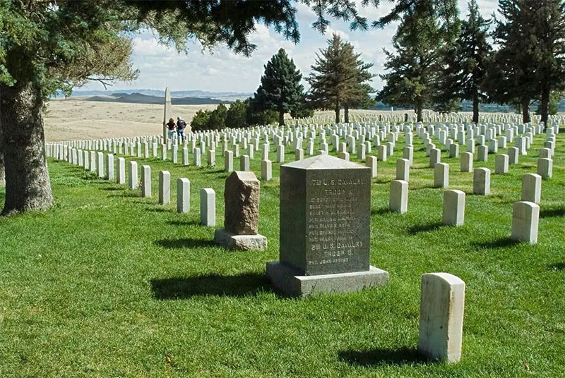 国外管理殡葬业的方式