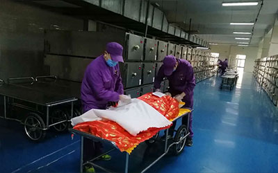 我们是无悔的殡葬工