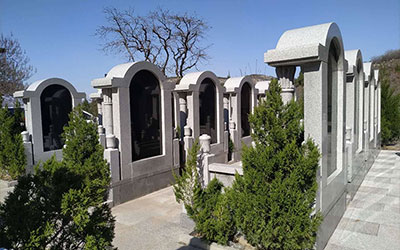 《中国殡葬事业发展报告》显示多地现有墓穴仅够10年