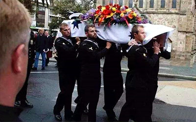 英国丧葬费高昂,民众直呼死不起