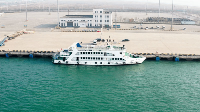 贵阳市民政局殡葬管理所组织9户逝者家庭赴天津市参加海葬活动 贵阳市民政局殡葬管理所组织9户逝者家庭赴天津市参加海葬活动