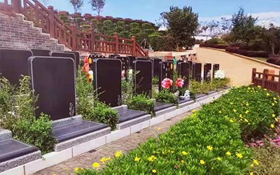 昆明的中国百强公墓哪几所？环境如何？