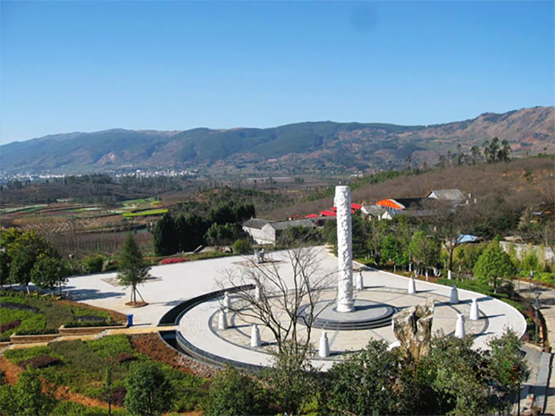 昆明青龙园公墓