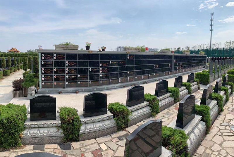 预算不高的家庭可以考虑环保壁葬安葬逝者