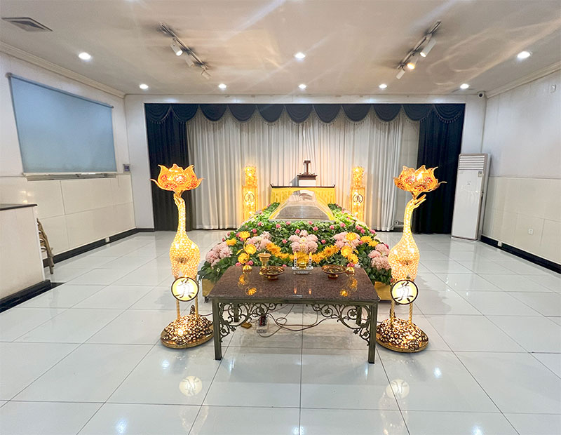 禁止非殡仪馆人员在馆内违规从事经营性殡葬服务活动，都匀进一步规范馆内殡葬服务管理