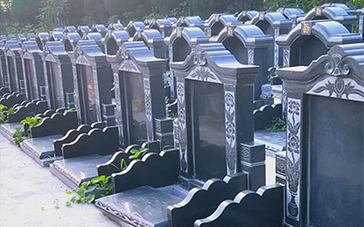 豪华墓地的黄昏：12万元一座的墓穴为何跌下神坛？