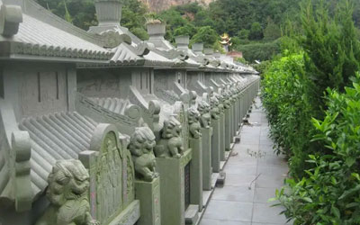 购买公墓墓地前实地参观的重要性