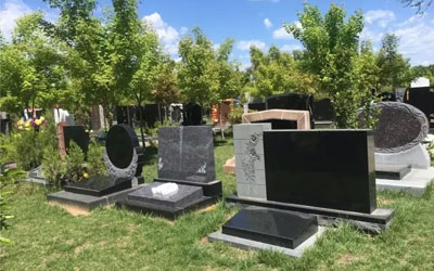 给老人选择墓地要注意哪些问题