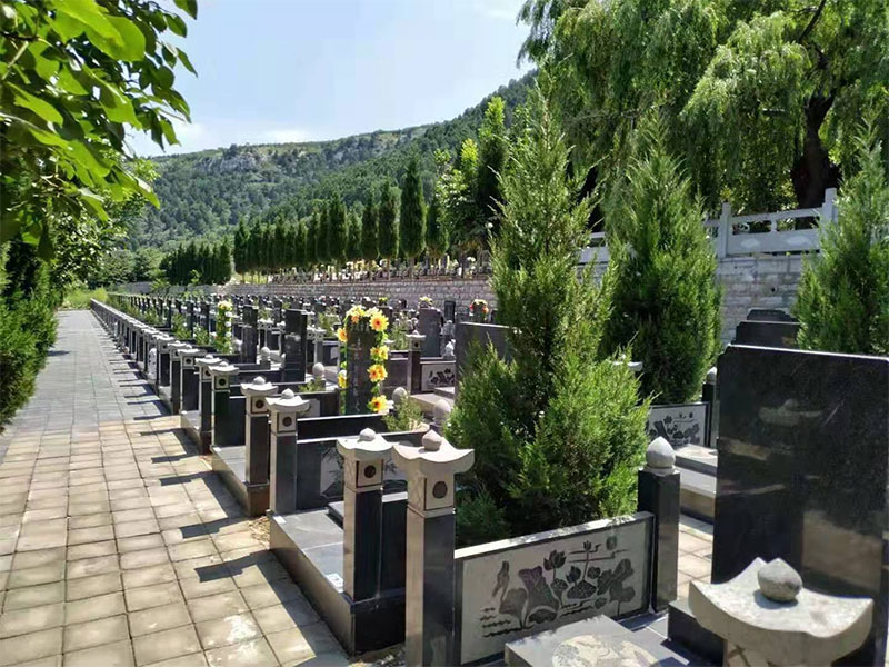 昆明墓地怎么选,哪家的比较靠谱 昆明墓地怎么选,哪家的比较靠谱