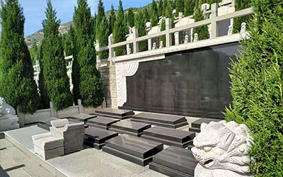 公墓信息网:在昆明如何选择家族墓地
