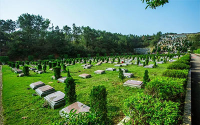 公墓风水三大禁忌这几种墓地不要选