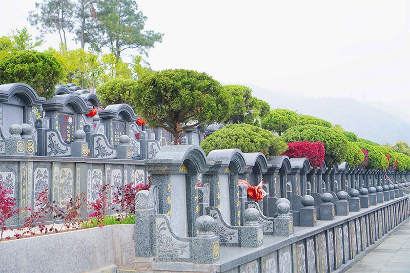 选择墓地必须要把这几个注意事项考虑进去