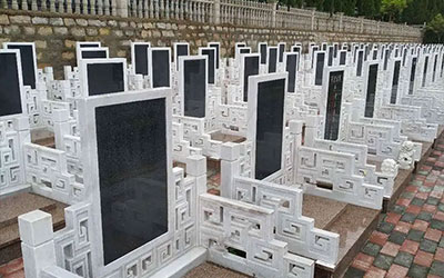 坟墓一般朝向哪里好,选墓地好的方位是什么