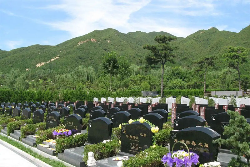 选墓地如何看风水好