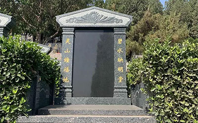 如何挑选好的墓碑材质?墓碑用什么石头比较好?