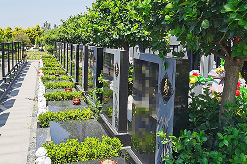 如何在一个昆明墓园中选择比较好的安葬位置? 如何在一个昆明墓园中选择比较好的安葬位置?
