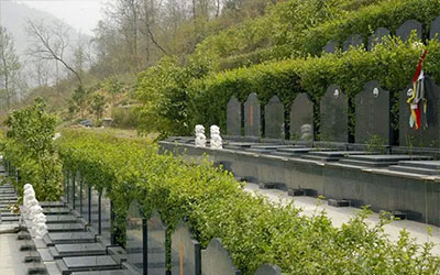 给老人选墓地的讲究-习俗