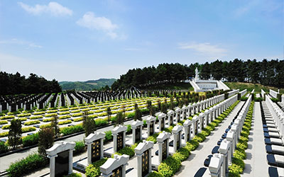 教你从内外环境来看如何选个好墓地