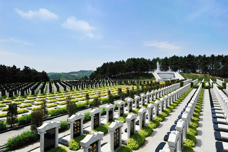 教你从内外环境来看如何选个好墓地