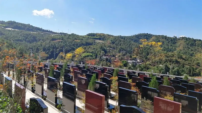 公墓选择要考虑地理环境问题是否干净整洁 公墓选择要考虑地理环境问题是否干净整洁