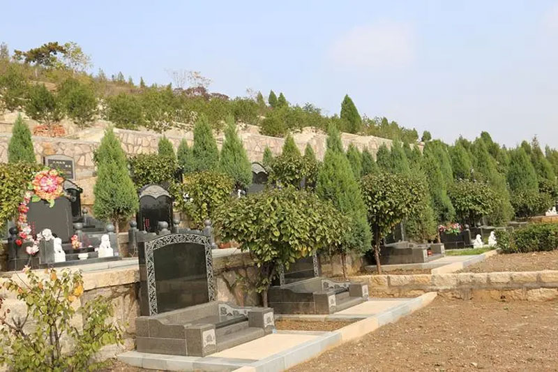 选墓地如何看墓地风水