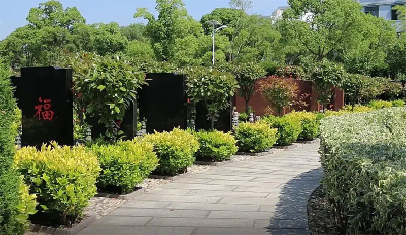 选择墓地应该避开什么？