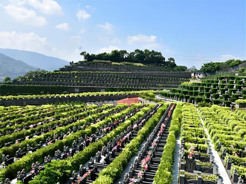 清明节是购墓高峰期吗?昆明一般什么时候买墓地便宜? 清明节是购墓高峰期吗?昆明一般什么时候买墓地便宜?