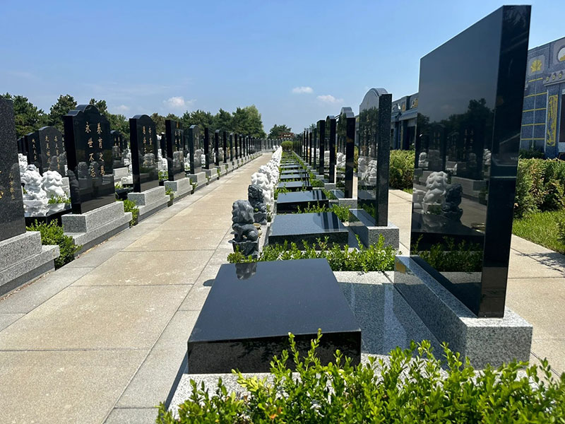 公墓里如何选择墓穴