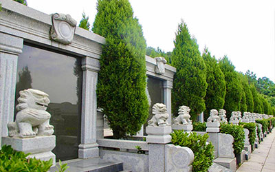 坟地风水好坏怎么看？