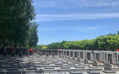 怎样选择公墓陵园风水