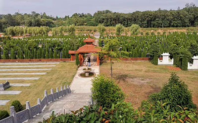 选择公墓风水的注意事项