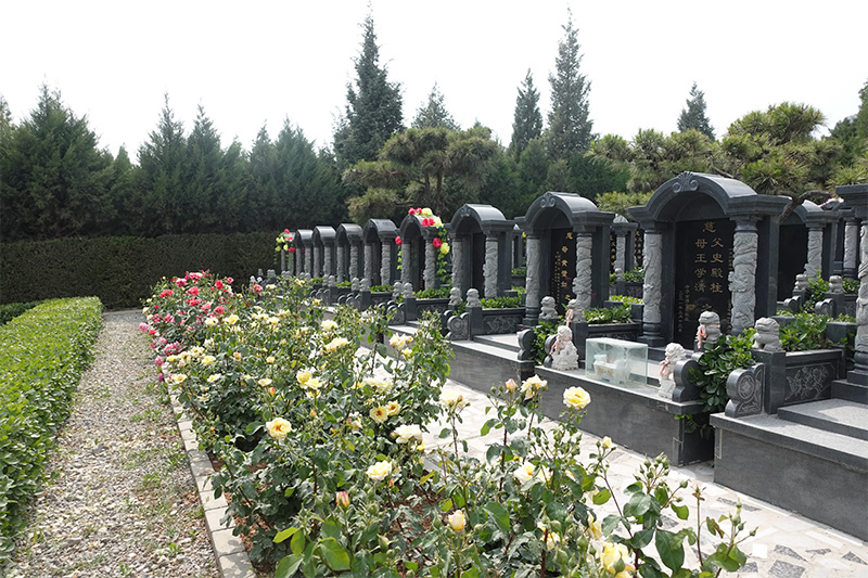 购买墓地所需要注意的基本事项 购买墓地所需要注意的基本事项