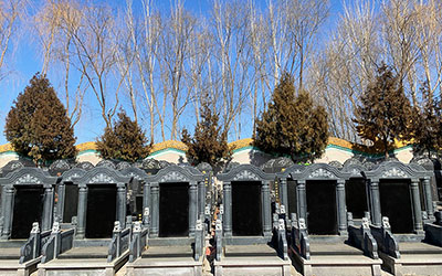 昆明墓园购墓有方法