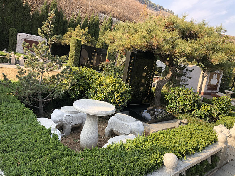 选择昆明墓园朝向（一）