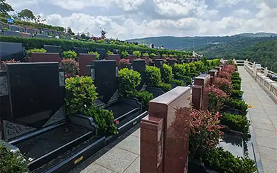 3w左右的昆明墓地怎么选