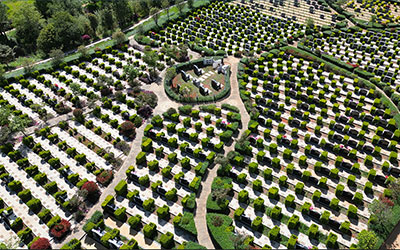 如何为亲人选择一个合适的公墓？