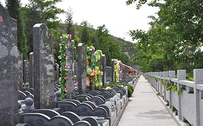 昆明选墓地避坑秘籍：让挚爱安息得宜