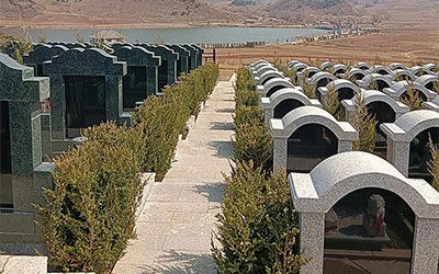 风水知识全解析：如何选择合适的坟墓？