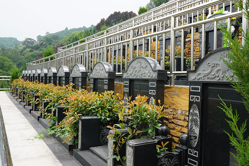 公墓选址与风水布局的详细指南 公墓选址与风水布局的详细指南