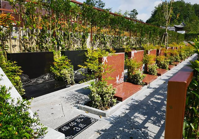 如何挑选理想墓地