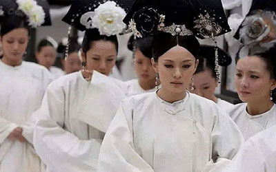 白色什么时候开始成为汉族传统丧葬文化的主色