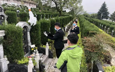 到墓地祭拜需要注意什么