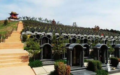 决定昆明墓地价格的因素有哪些