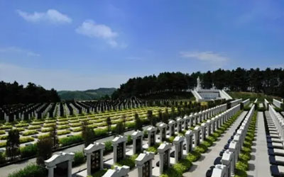 公墓和私墓的区别